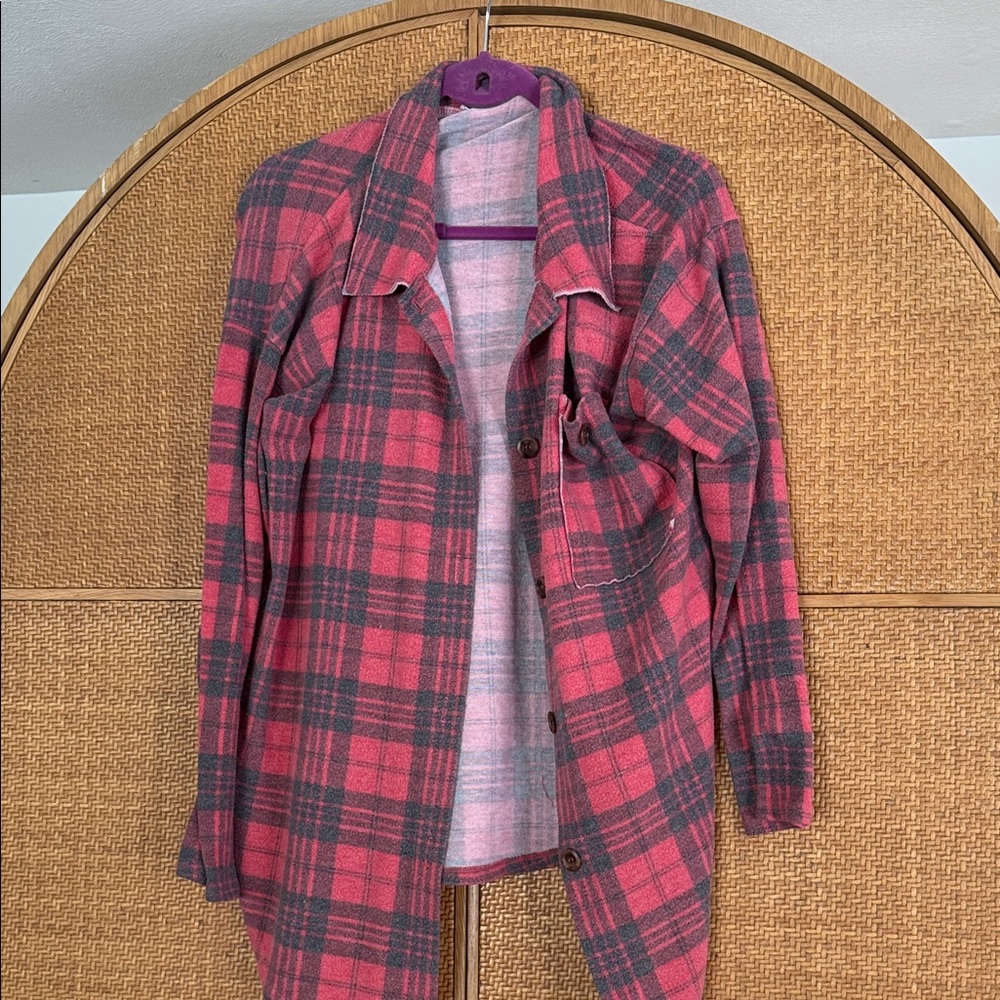 Chic Plaid button down very soft - Red and Gray - Picture 5 of 5
